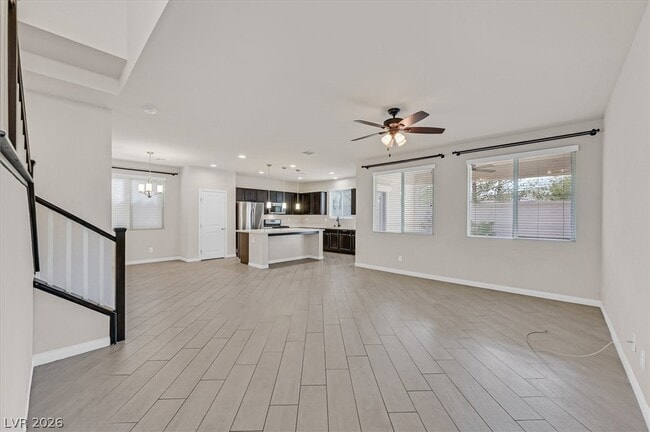 Building Photo - 719 Orchard Course Dr