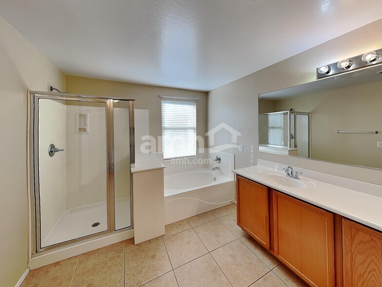 Building Photo - 11817 W Via Montoya Dr