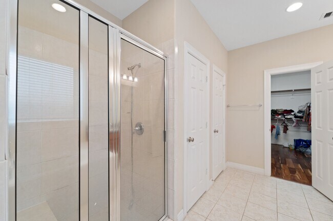 Building Photo - 5515 Mangrove Creek Ln