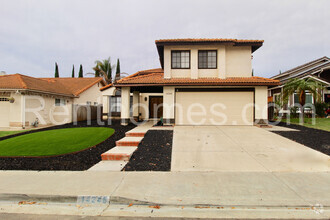 Building Photo - 14248 La Trucha St