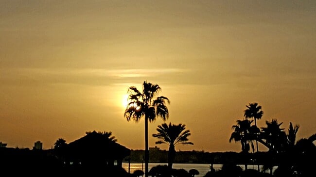 Building Photo - 2454 Australia Way E