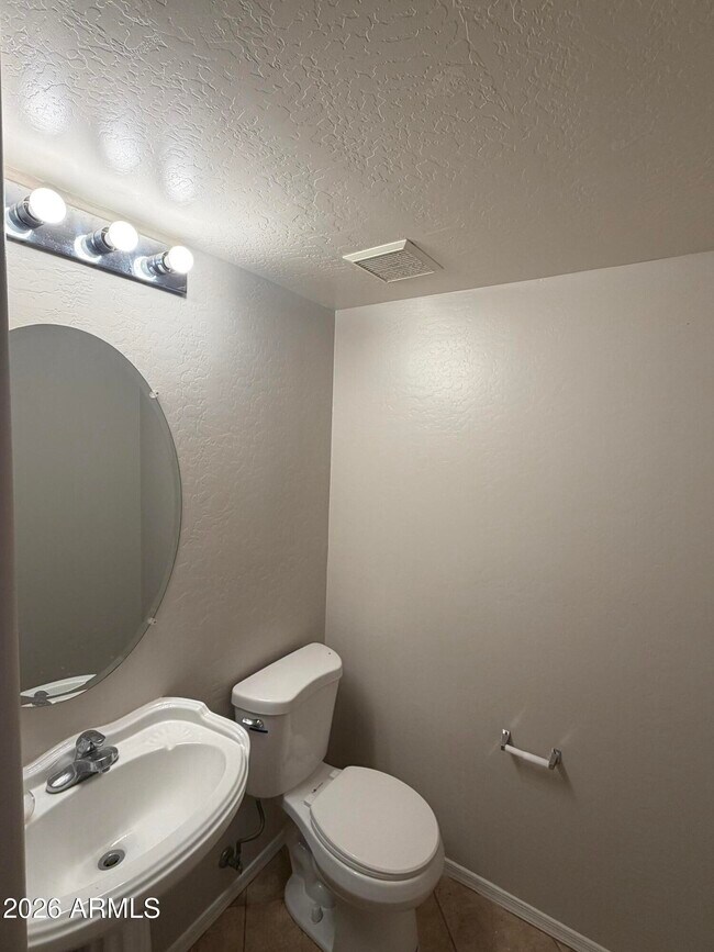 Building Photo - 15888 W Yavapai St