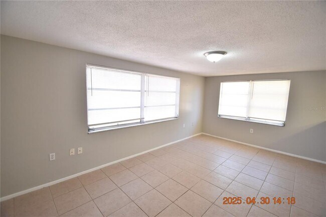 Building Photo - 3221 Topp Dr