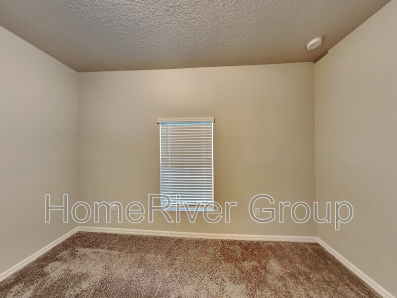 Building Photo - 18407 Kerrville Cir