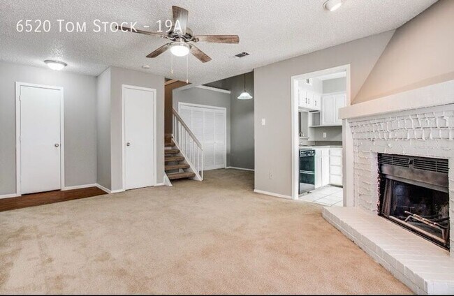 Building Photo - 6520 Tom Stock St