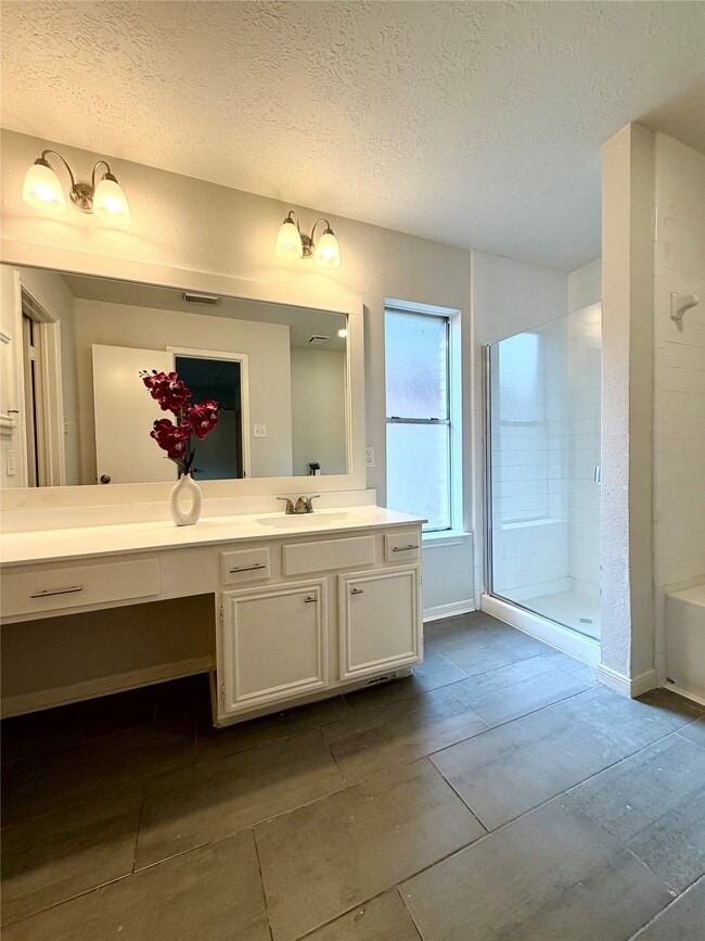 Building Photo - 19114 Indian Grass Dr