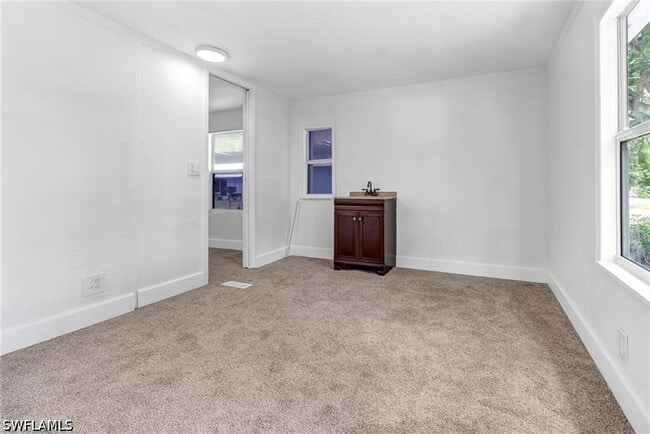 Building Photo - 120 Grassy Key Ln
