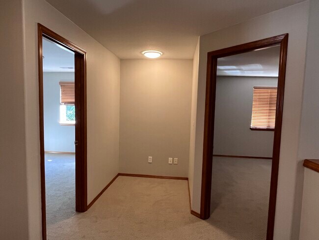 Building Photo - 17210 SE 21st St