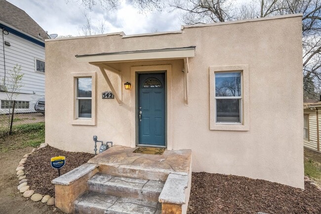 Building Photo - 542 W Boulder St