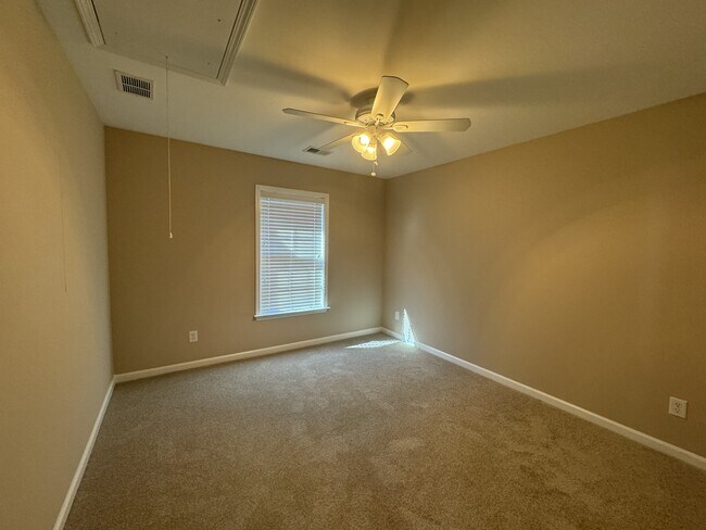 Building Photo - 5443 Overland Trail