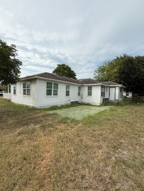 Building Photo - 4226 Christie St