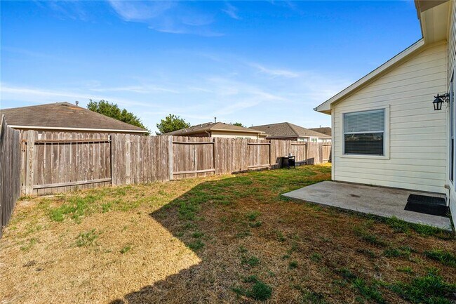 Building Photo - 6726 Wide Creek Dr