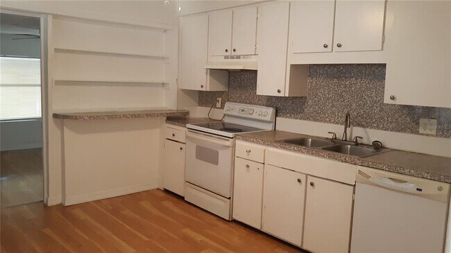 Building Photo - 1530 S M.L.K. Jr Ave