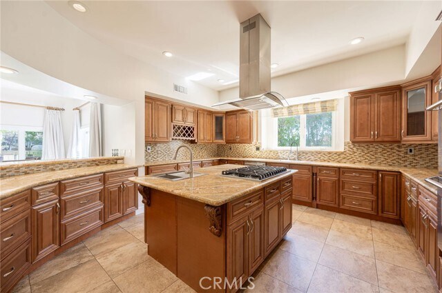 Building Photo - 3331 Oakmont View Dr