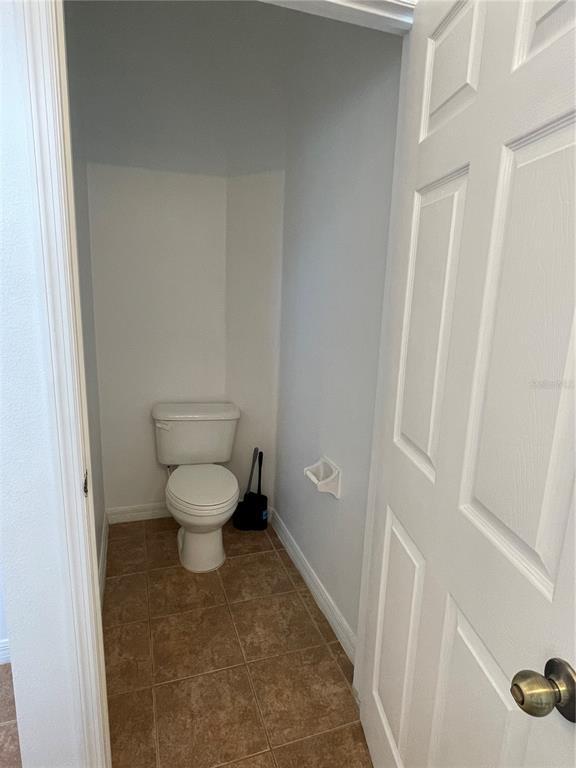 Building Photo - 1156 S Beach Cir