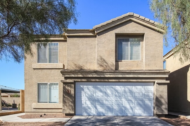 Building Photo - 12938 W Fleetwood Ln