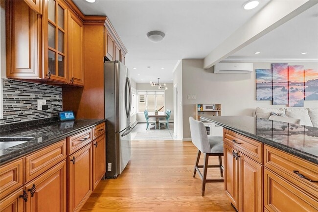 Building Photo - 551 Fire Island Ave