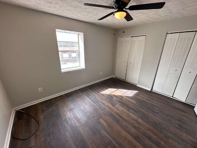 Building Photo - Move-In Special: Get approved and move in by September 10th to receive $500 OFF your first full m...