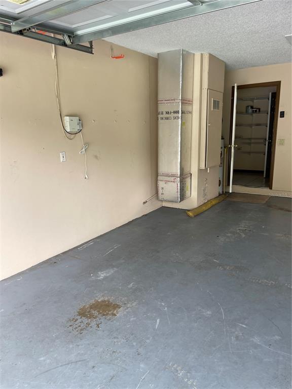 Building Photo - 3007 Forest Club Dr