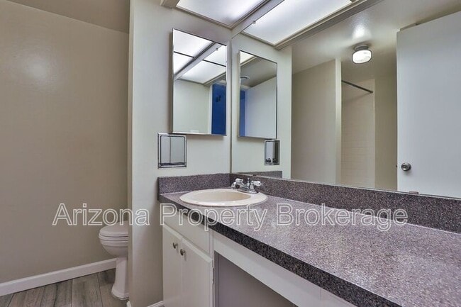 Building Photo - 4358 N 36th St
