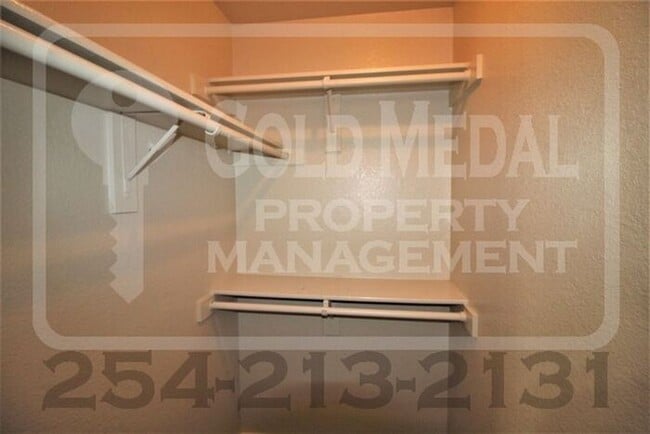 Building Photo - Spacious 3-Bedroom, 2-Bathroom Unit in Loma Vista- 3205 Hereford, Unit A, Killeen