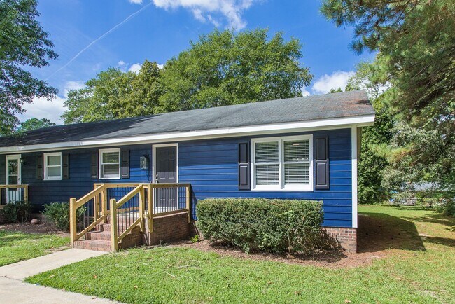 Building Photo - Welcome to Angier Townhomes