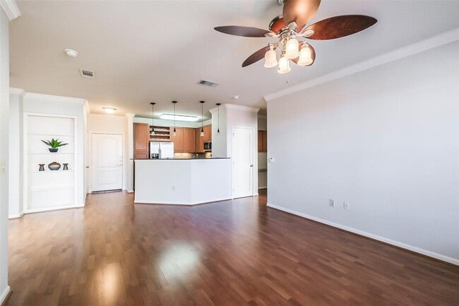 Building Photo - 1711 Old Spanish Trl