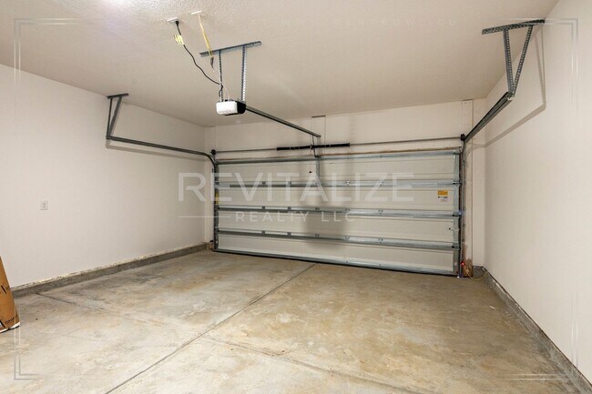 Building Photo - Brand New Construction 4 Bed 3 Bath Home in Foley!!