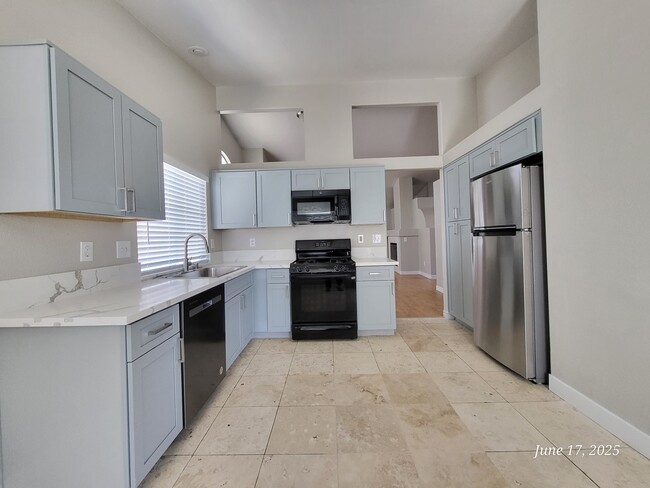 Building Photo - 3564 Spring Shower Dr