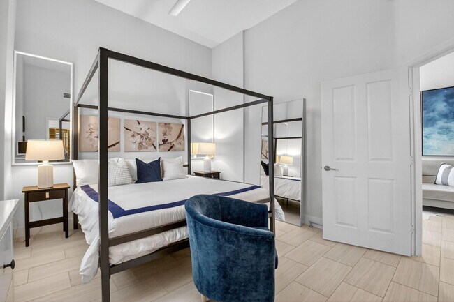 Building Photo - 600 S Dixie Hwy