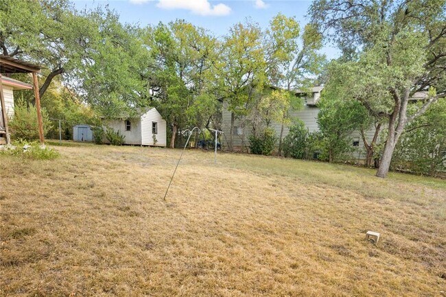 Building Photo - 508 Morris Dr