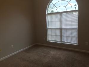 Building Photo - 5144 Saddle Cir