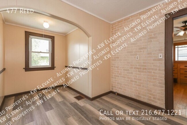 Building Photo - 477 Reed-