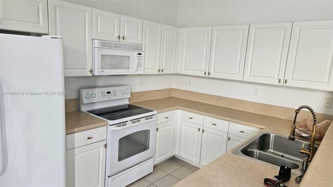 Building Photo - 12819 SW 135th Terrace