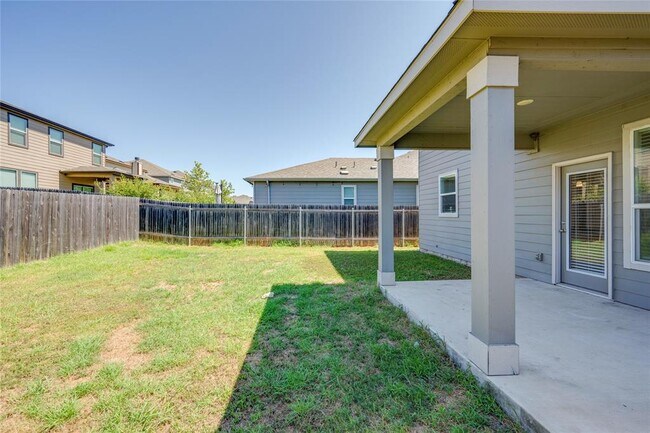 Building Photo - 6508 Carriage Pines Dr