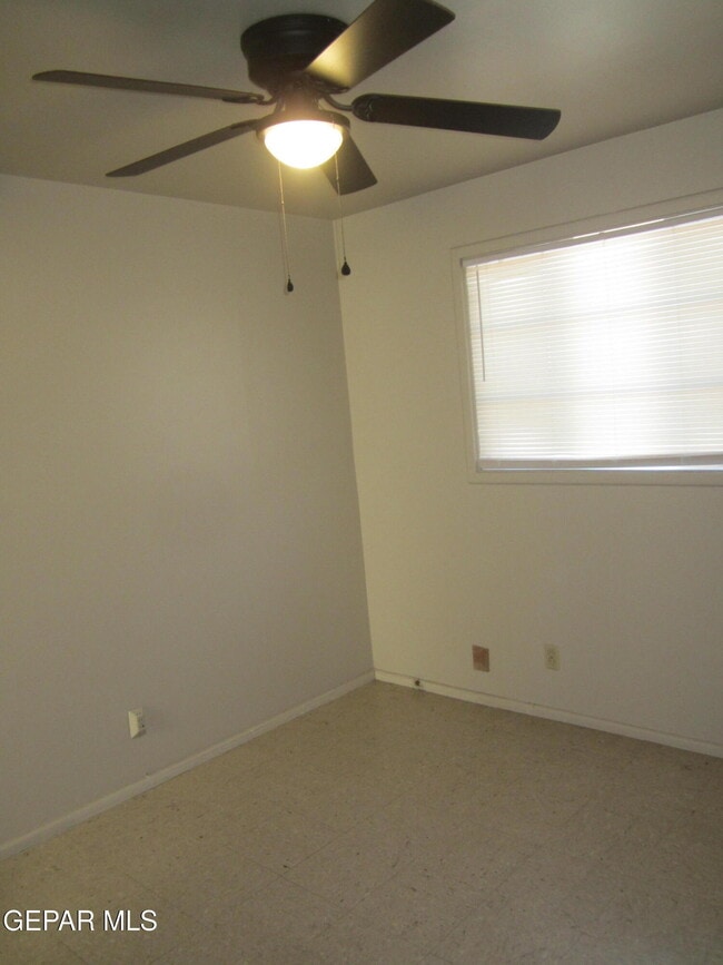 Building Photo - 3606 Taylor Ave