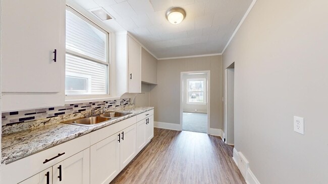 Building Photo - Brooklyn Centre Area - 3 Bedroom - Single ...