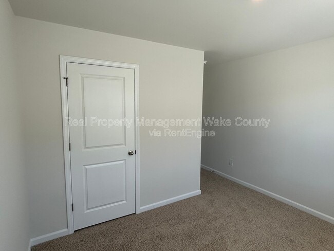 Building Photo - 8539 Beckett Chase Wy