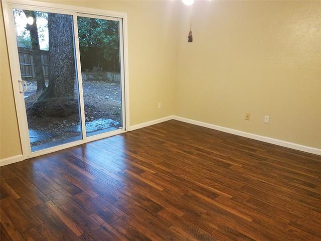 Building Photo - 1702 Acorn Dr
