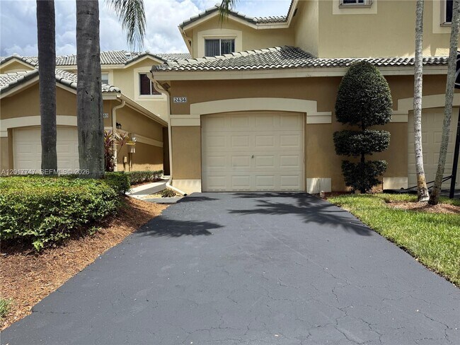 Building Photo - 2434 Cordoba Bend