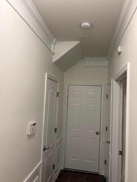 Building Photo - 1408 Steuart St