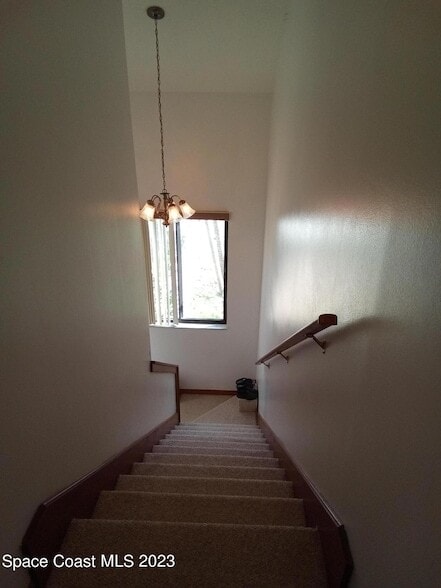 Building Photo - 310 Sherwood Pl