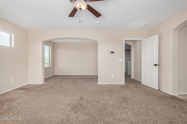 Building Photo - 22181 W Devin Dr