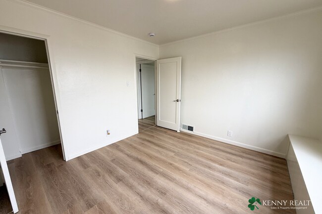 Building Photo - 840 Templeton Ave