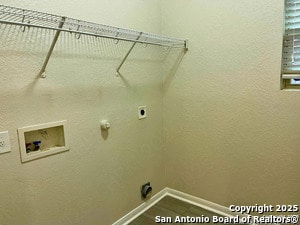 Building Photo - 2127 Muuga Manor