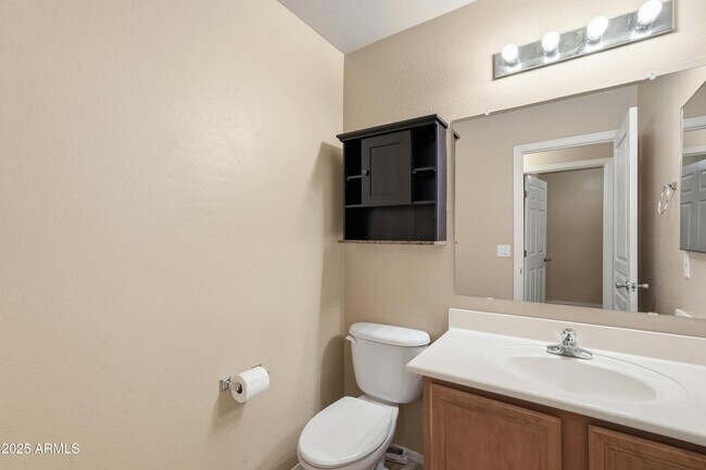 Building Photo - 3032 E Denim Trail