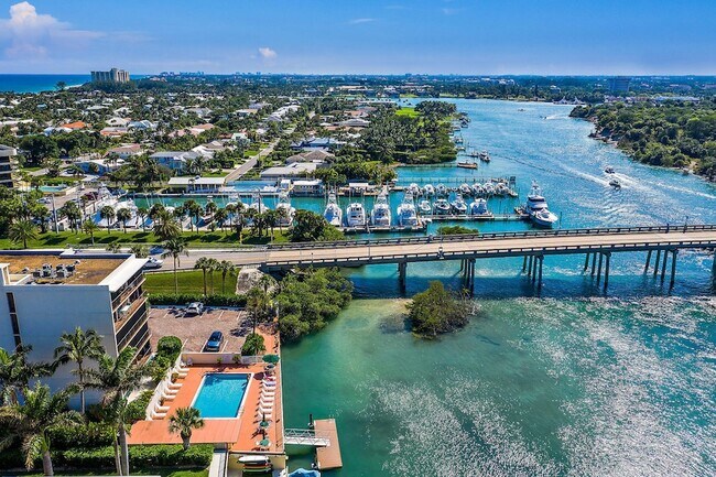 Building Photo - 225 S Beach Rd