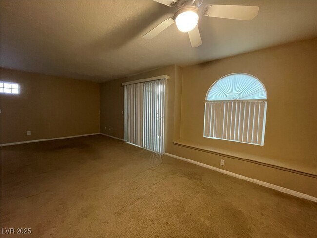 Building Photo - 9325 W Desert Inn Rd