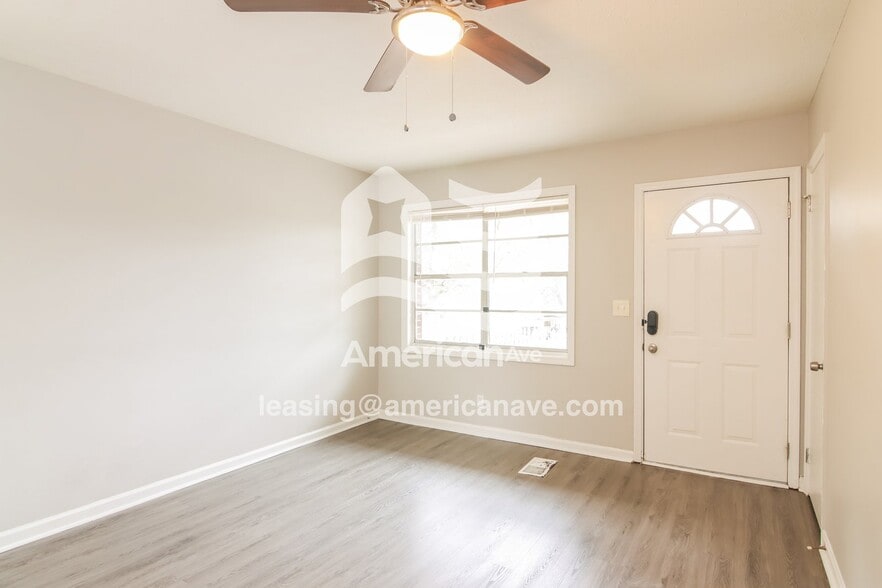 Building Photo - 4718 Marino St