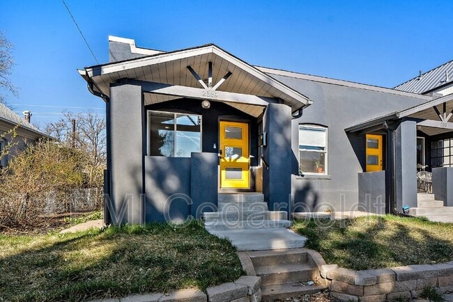 Building Photo - 2339 S Acoma St